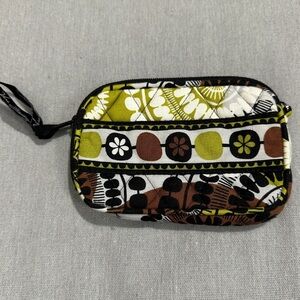 Vera Bradley coin purse, "Cocoa Moss," credit cards, storage